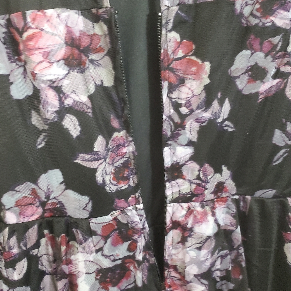 NWT Torrid Floral Mesh Illusion Midi Dress Black Dark Floral Size 26 Plus Boho - Picture 13 of 13